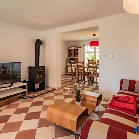 Schoene Haus Apartment *